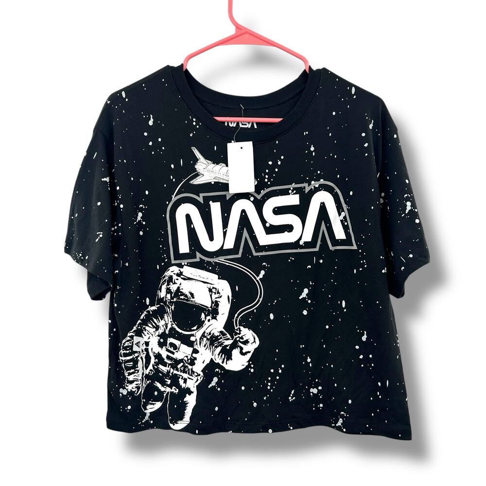NEW NASA Black Graphic Crop Tee Size XL Space Astronaut Short Sleeve TShirt